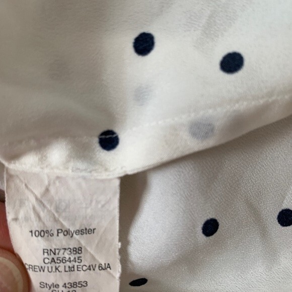 J. Crew Ivory Black Dots Silky Ruffleneck Sleeveless Button Front Blouse Size 0 - Picture 5 of 9